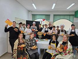 От резного каравая до спортивного азарта! Наши «Вкусные каникулы» бьют ключом🔥 🔥 🔥 .